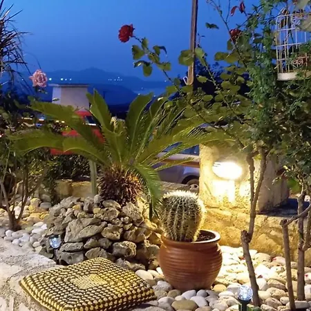 The Morus House With Private Pool *