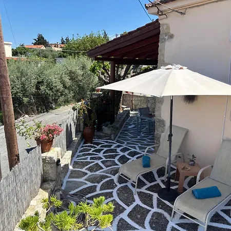 בית נופש The Morus House With Private Pool *