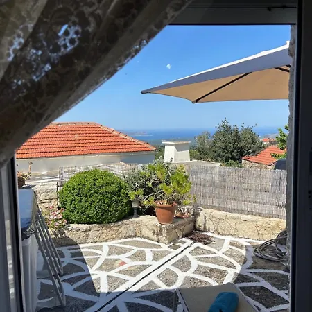 בית נופש The Morus House With Private Pool *